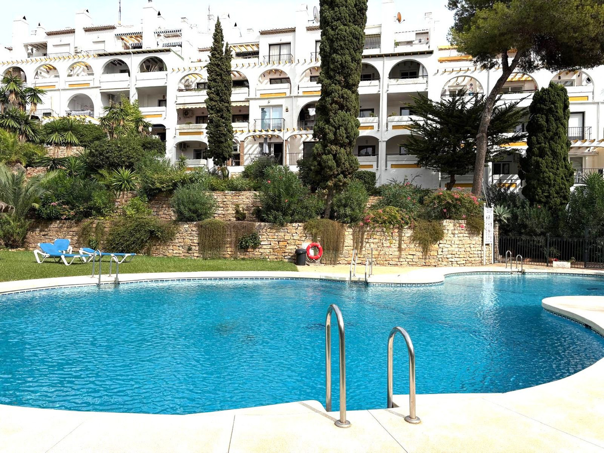 2 Bedroom Apartment in Mijas