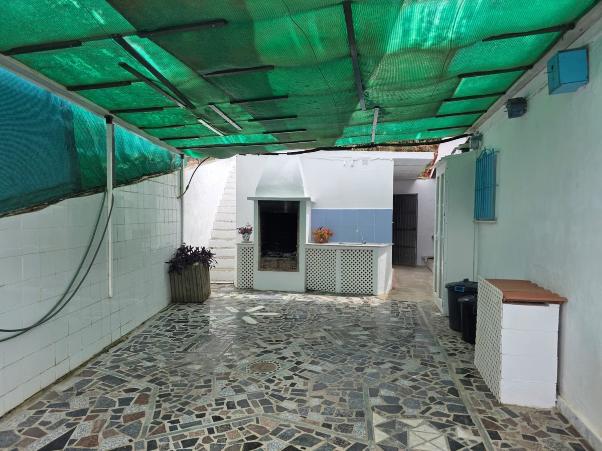 3 Bedroom Villa in Coín - Photo 19