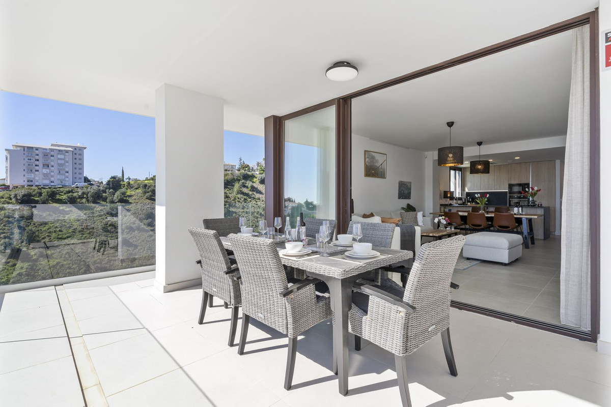 3 Bedroom Apartment in Fuengirola - Photo 18