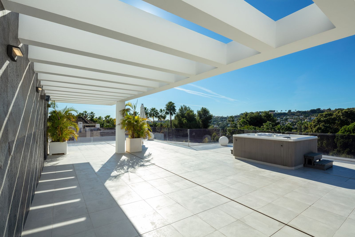 5 Bedroom Villa in Marbella - Foto 2