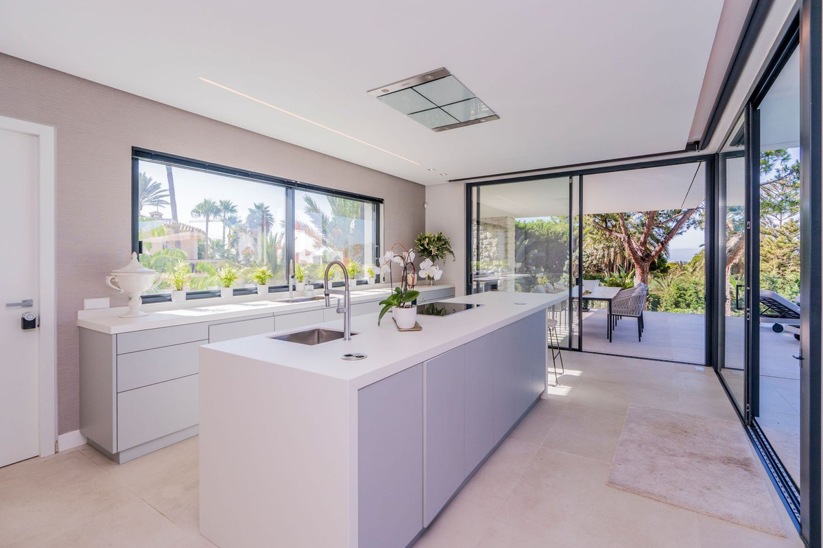6 Bedroom Villa in Marbella - Foto 12