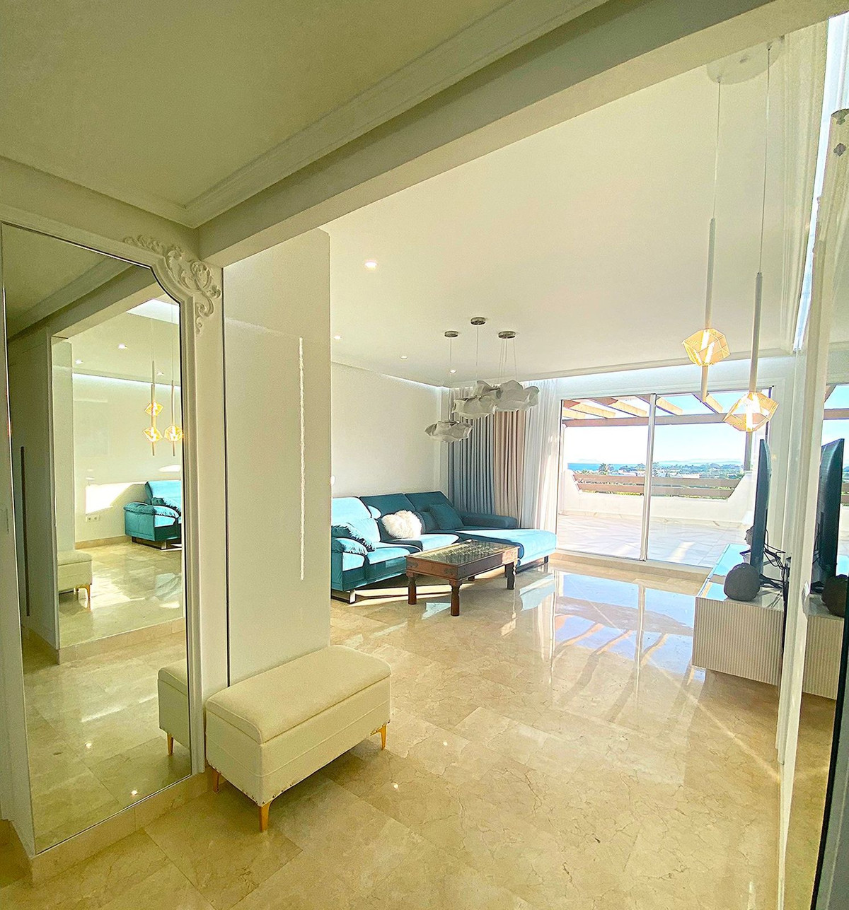 2 Bedroom Penthouse in Estepona - Foto 7