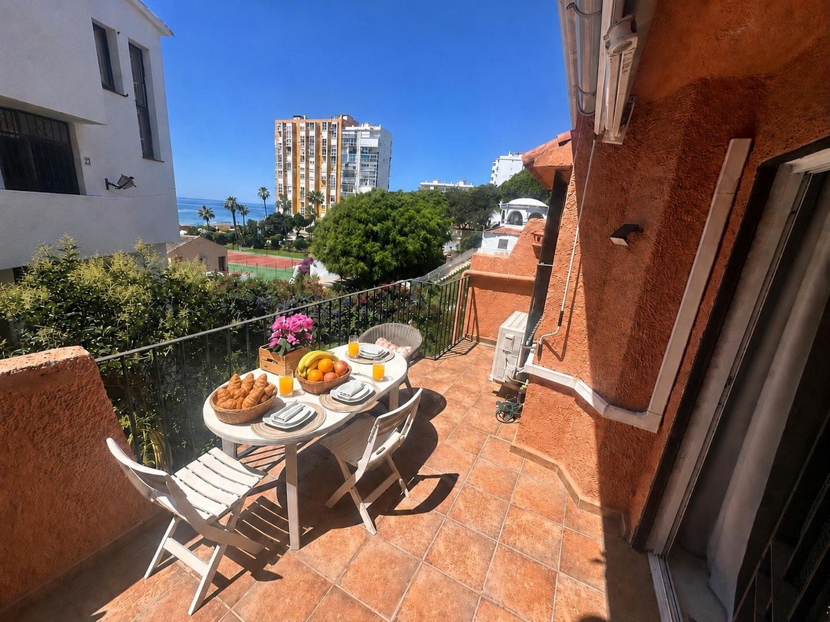 2 Bedroom Apartment in Mijas - Foto 2