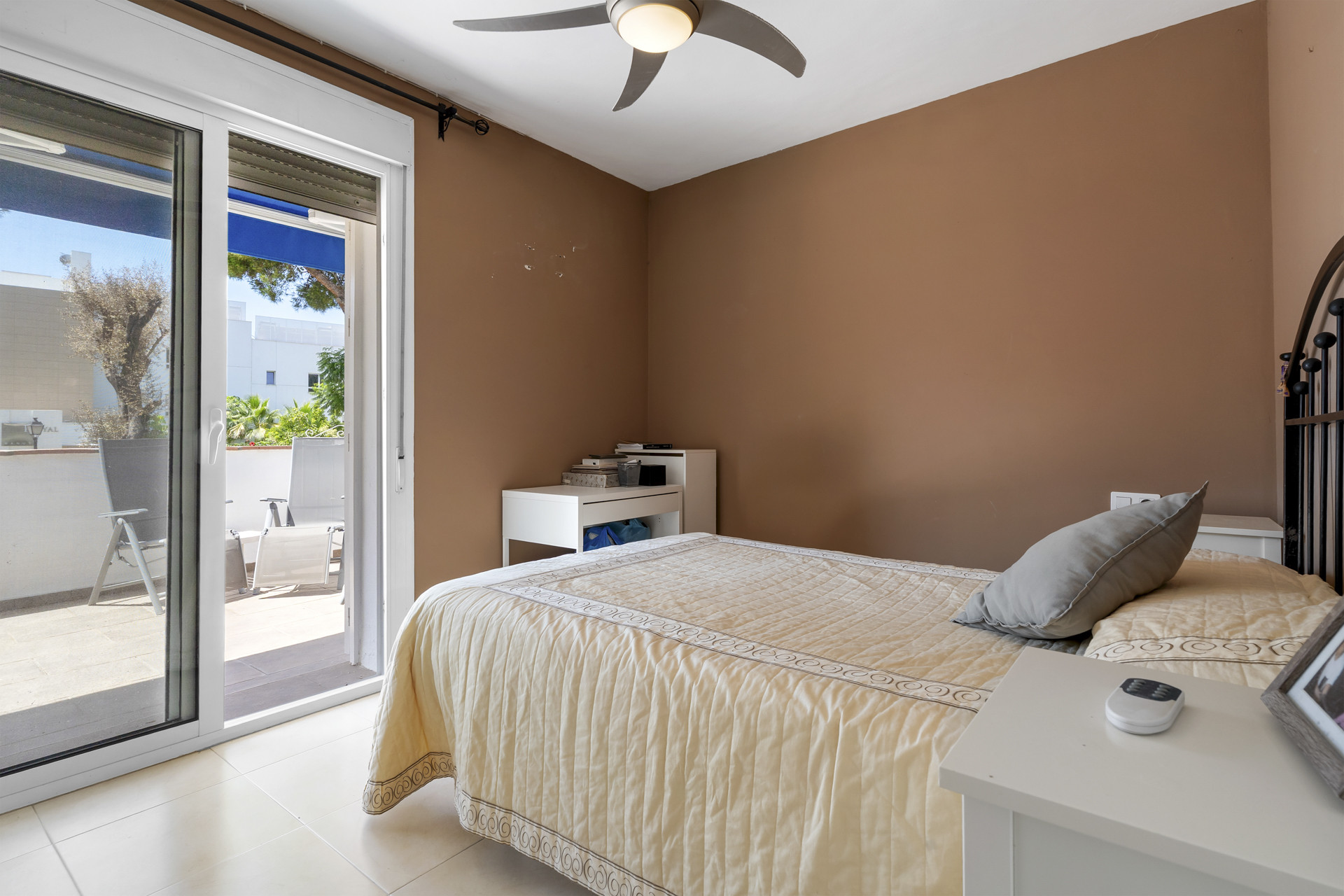 3 Bedroom Apartment in Marbella - Photo 12