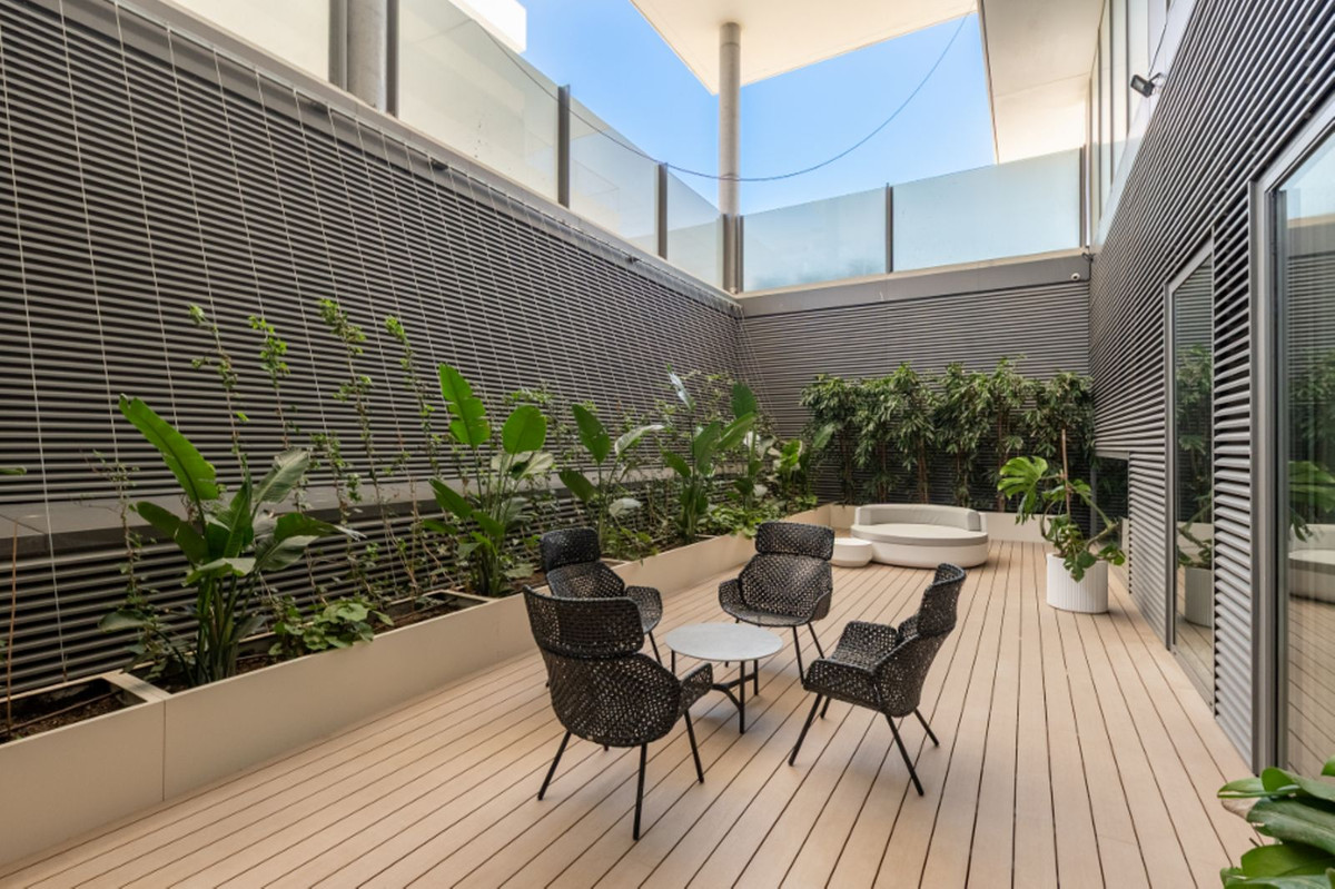 3 Bedroom Apartment in Málaga - Photo 41