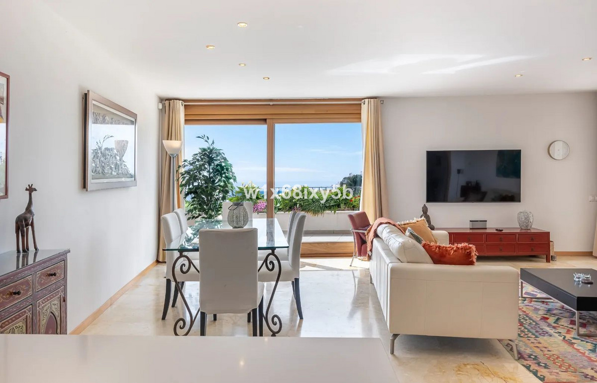 3 Bedroom Apartment in Marbella - Фото 10