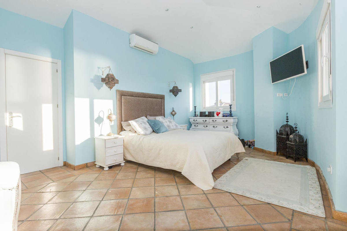 5 Bedroom Villa in Mijas - Foto 26