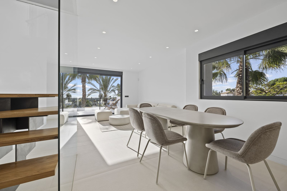3 Bedroom Penthouse in Estepona - Foto 7