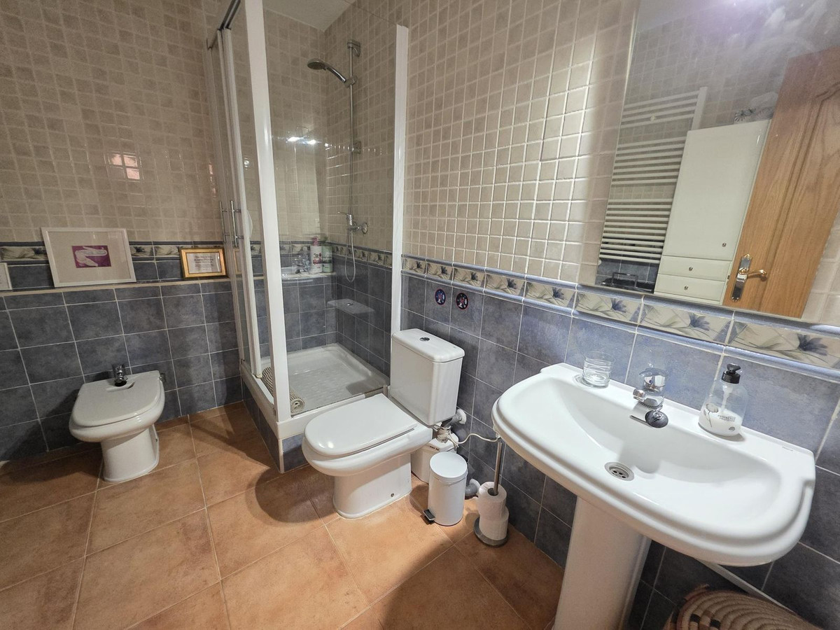 5 Bedroom Townhouse in Coín - Foto 47