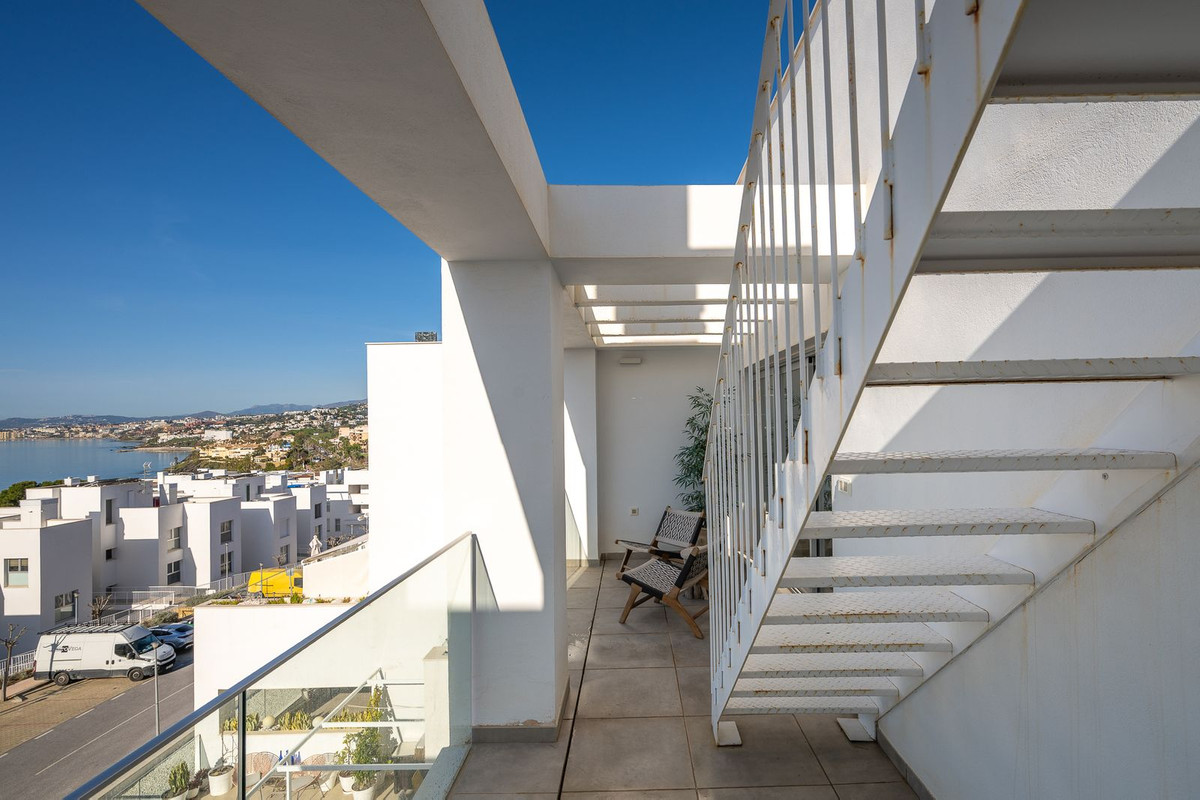 3 Bedroom Penthouse in Benalmádena - Photo 20