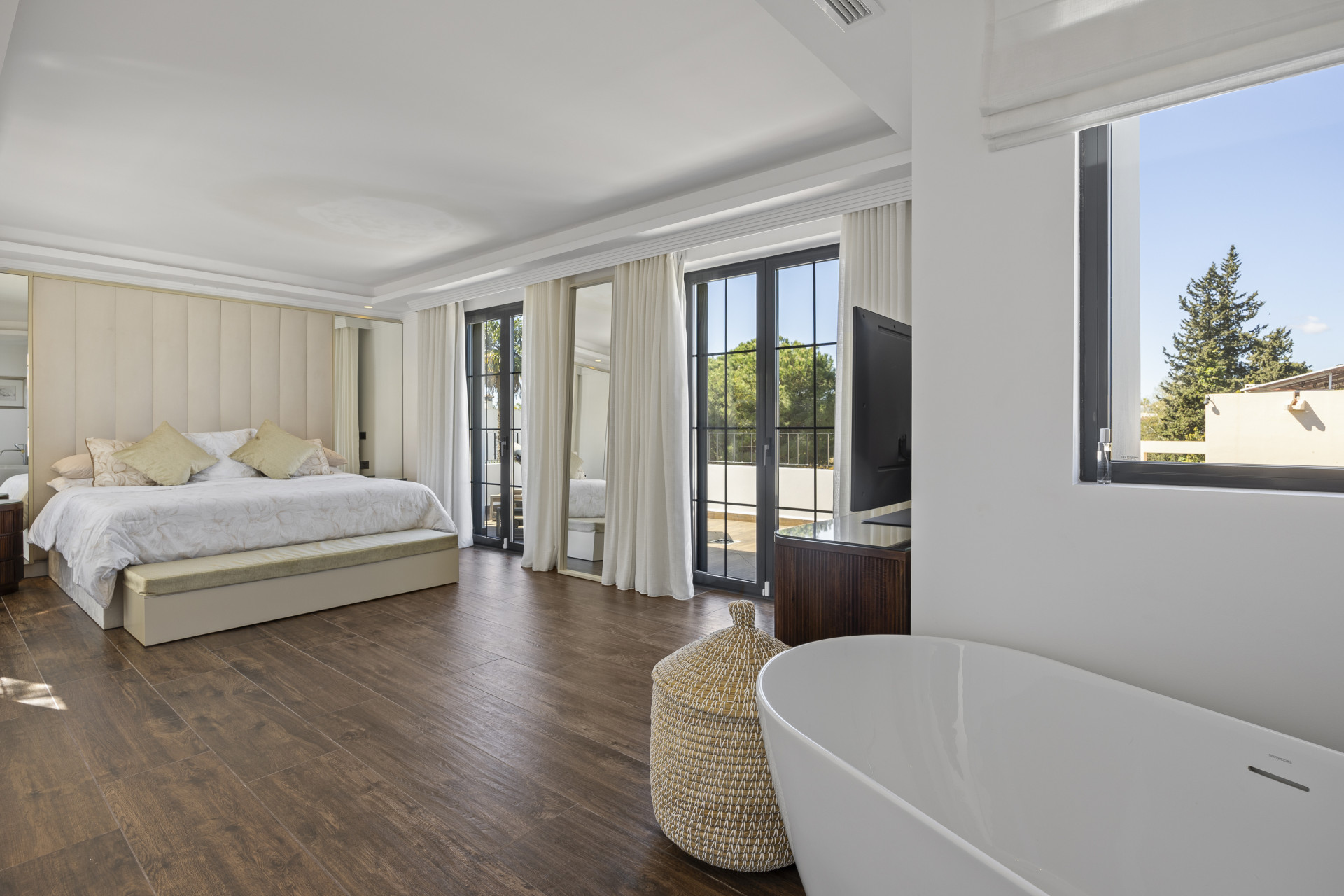 5 Bedroom Villa in San Pedro de Alcántara - Photo 38