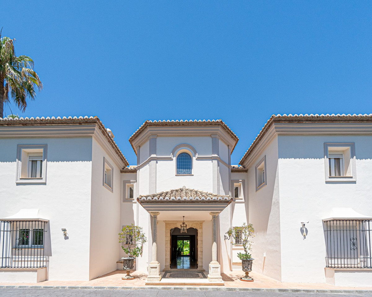 6 Bedroom Villa in Estepona - Foto 10