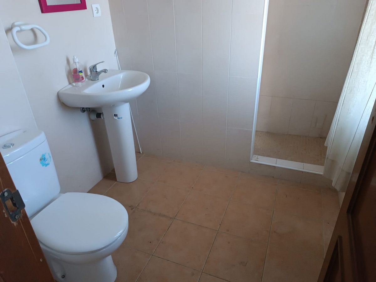 2-bedroom villa in Murcia, Spain – Photo 12