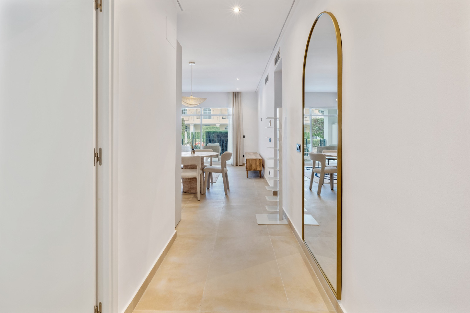 3 Bedroom Apartment in Marbella - Photo 22