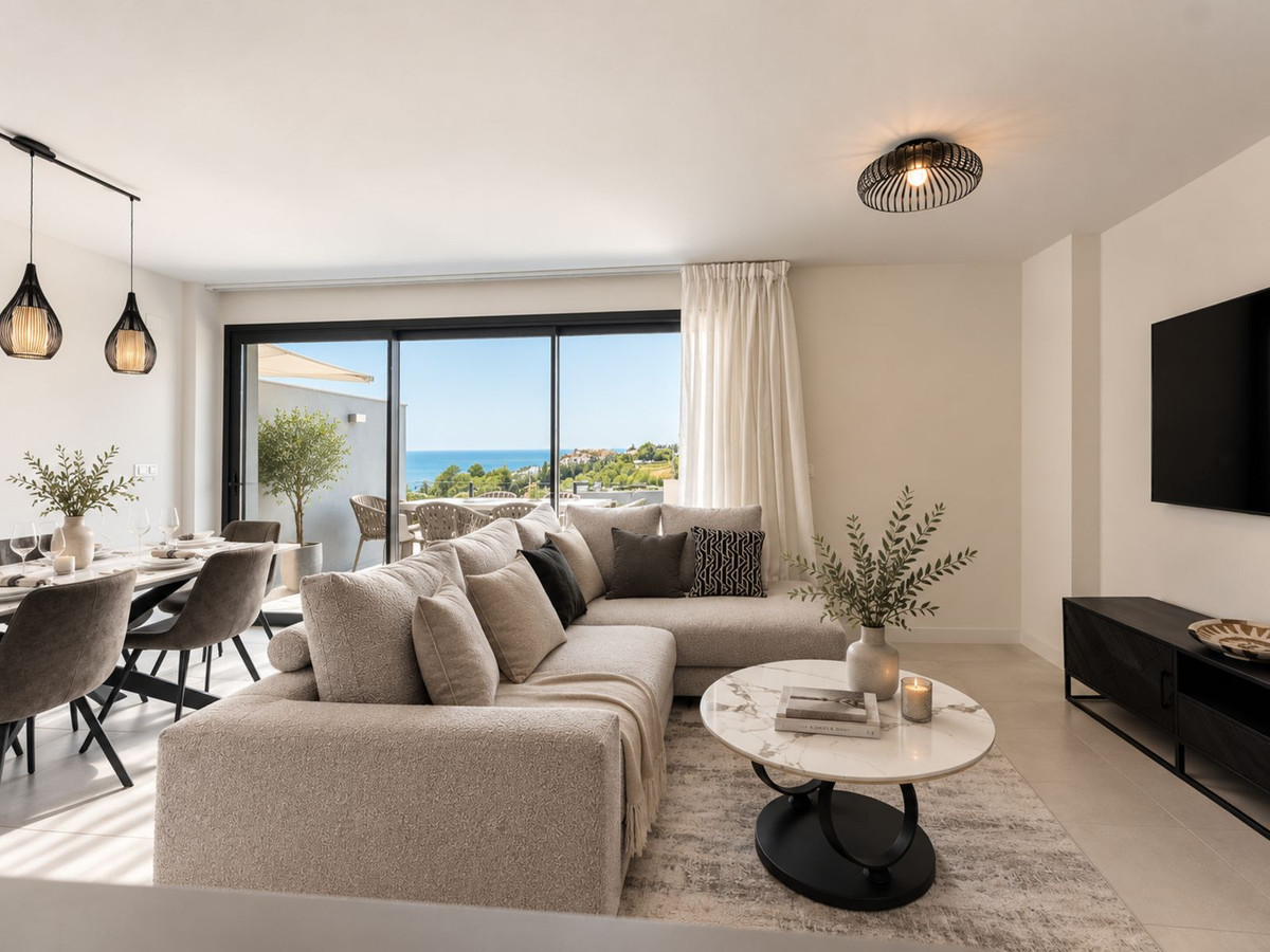 3 Bedroom Apartment in Estepona
