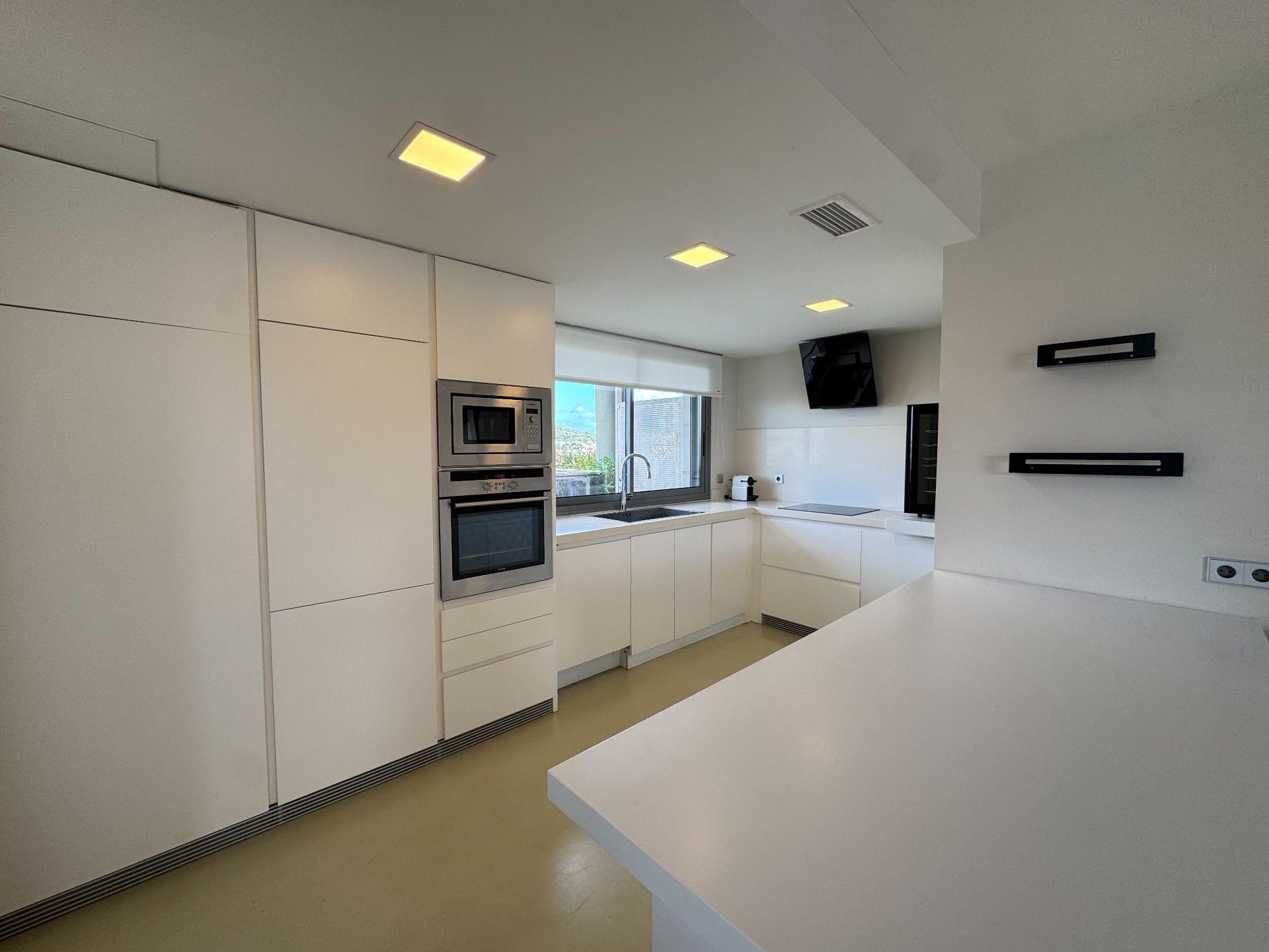 Apartamento com 4 quartos com piscina em Baleares, Espanha – Foto 16