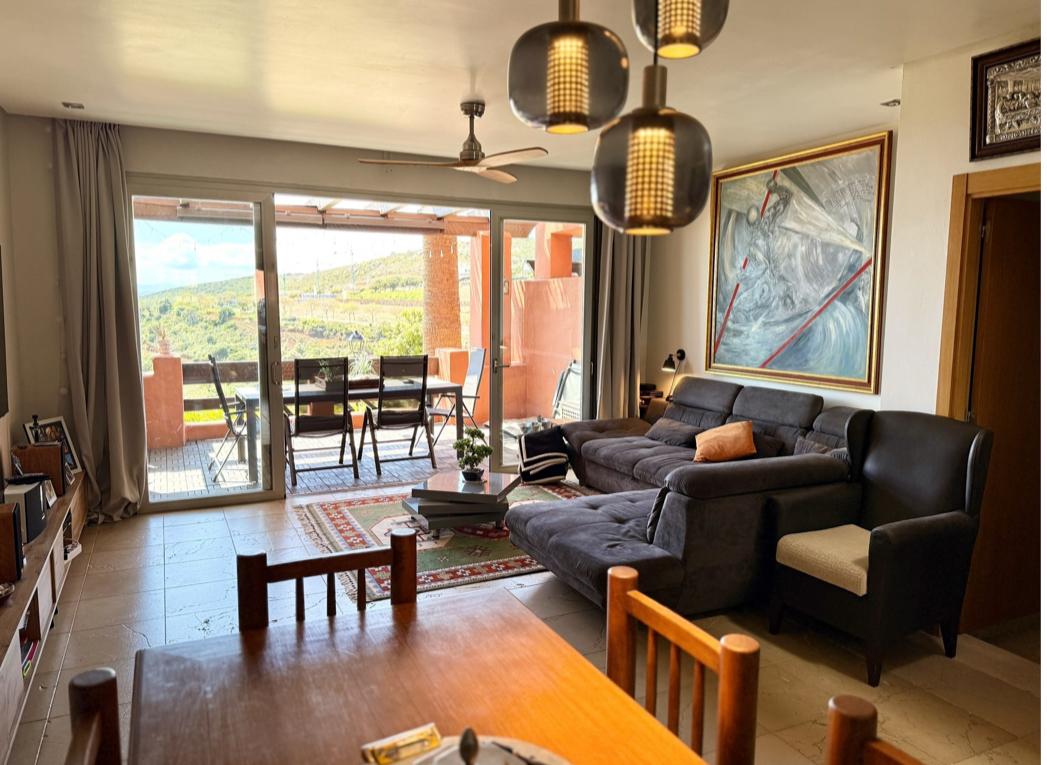 Chalet de 3 dormitorios con piscina en Málaga – Foto 12