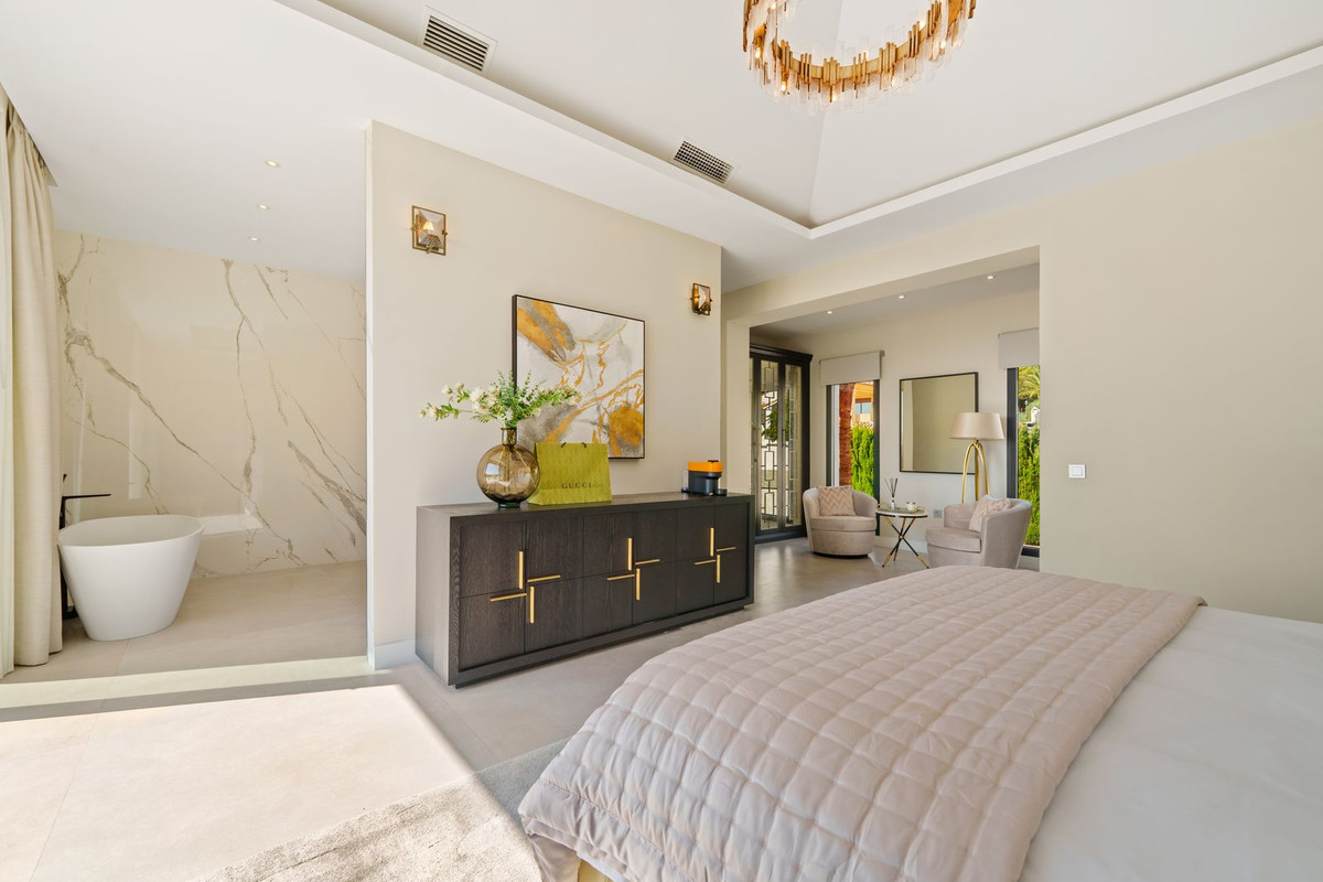 6 Bedroom Villa in Benahavís - Foto 28