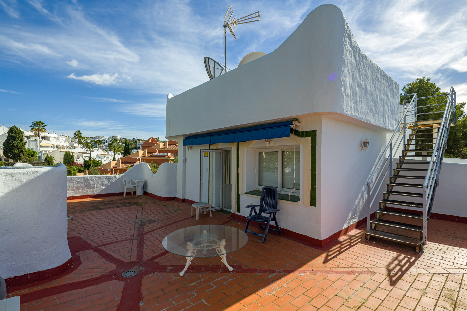 3 Bedroom Villa in Marbella - Photo 31
