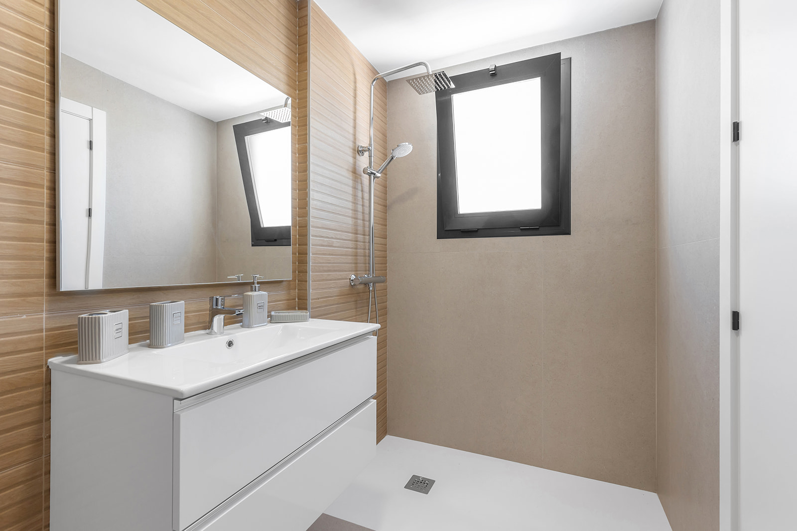 Moradia com 4 quartos com piscina em Alicante, Espanha – Foto 29