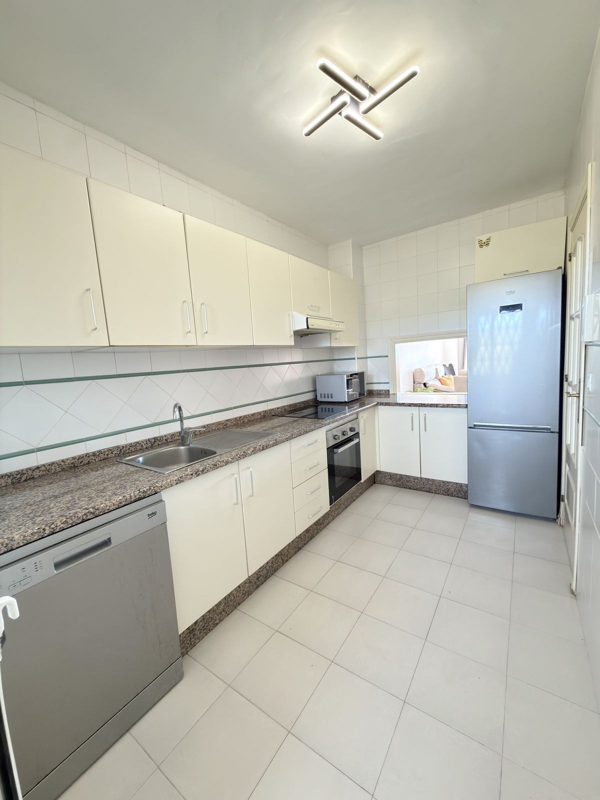 3 Bedroom Penthouse in Mijas - Photo 14
