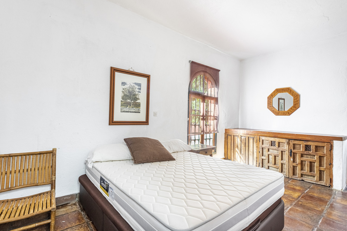 5 Bedroom Country house in Benahavís - Foto 14