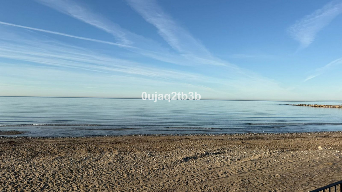 1 Bedroom Apartment in Estepona - Foto 16