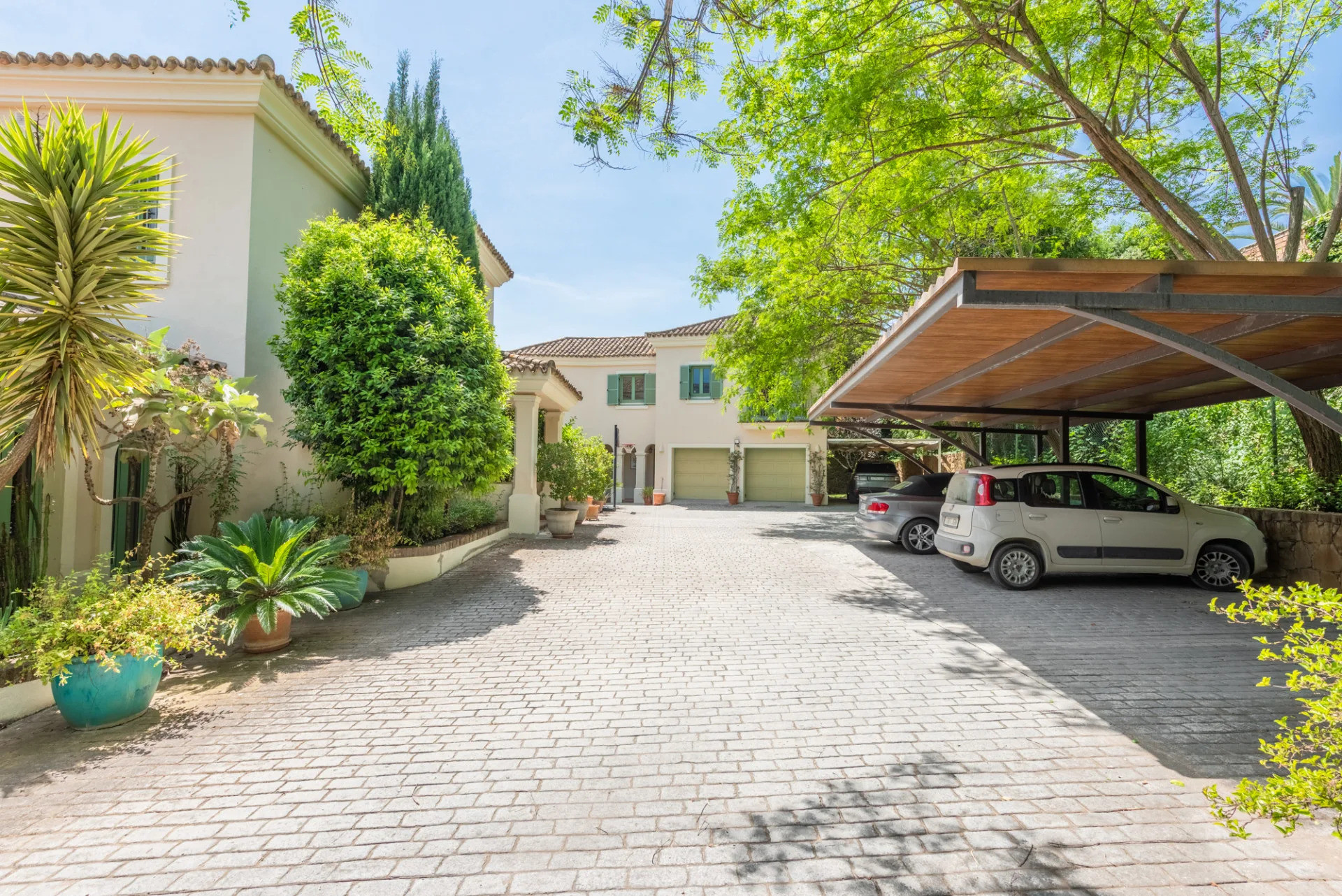 9 Bedroom Villa in Sotogrande - Photo 26