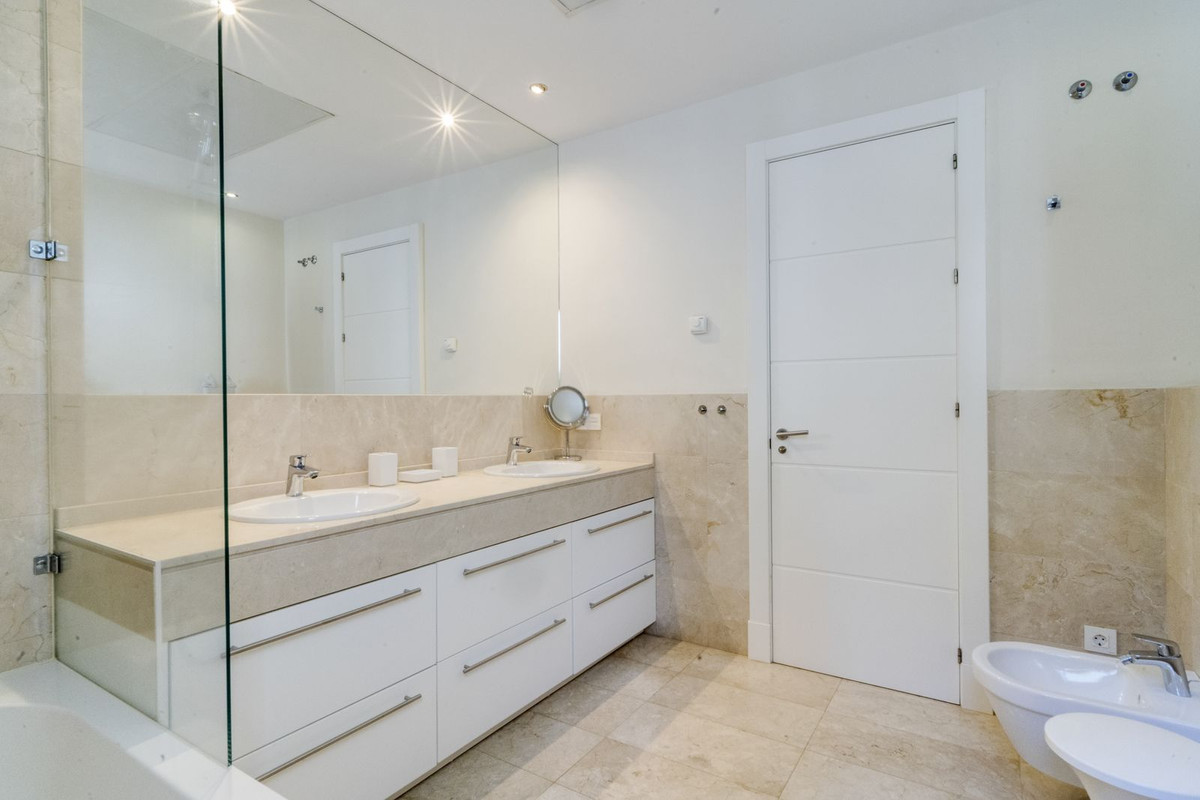 3 Bedroom Villa in San Pedro de Alcántara - Foto 18