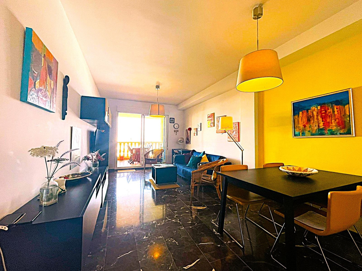 2 Bedroom Apartment in Fuengirola - Foto 6