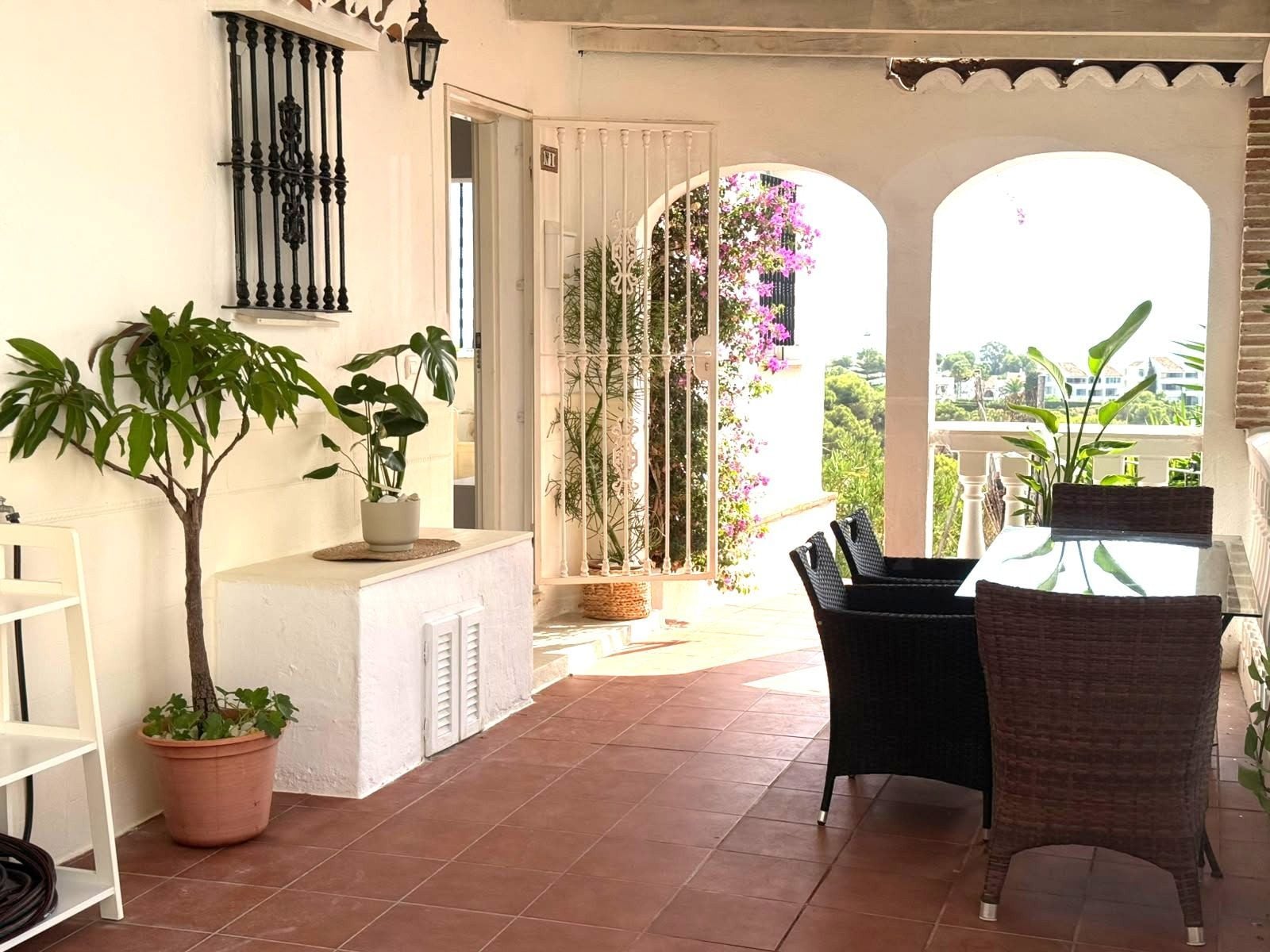 2 Bedroom Apartment in Mijas