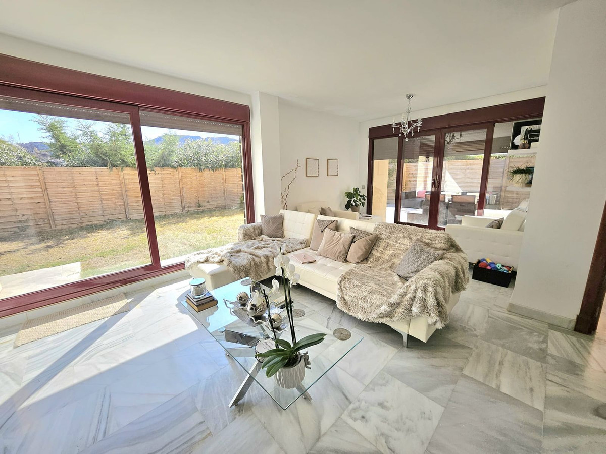 3 Bedroom Villa in Benahavís - Foto 4