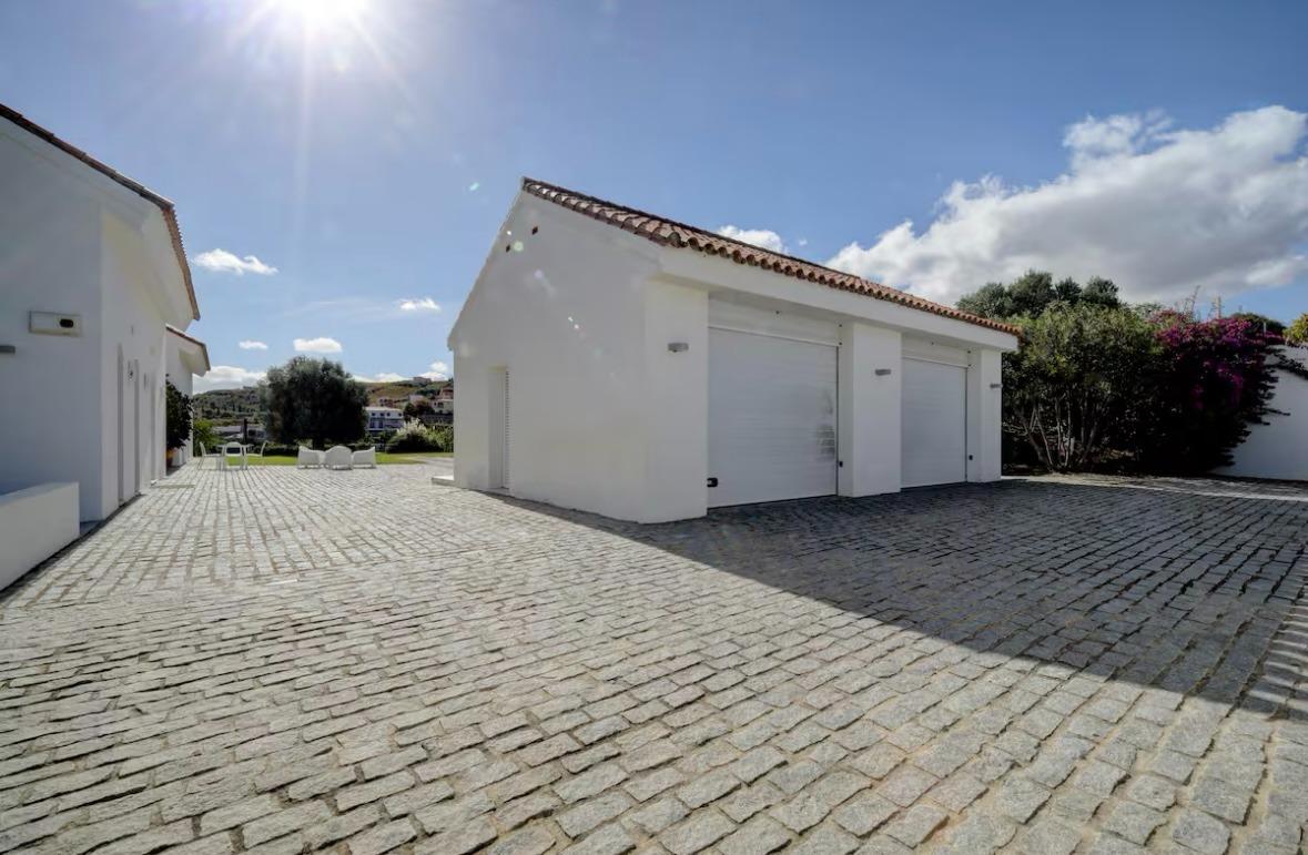 6 Bedroom Villa in Manilva - Photo 18