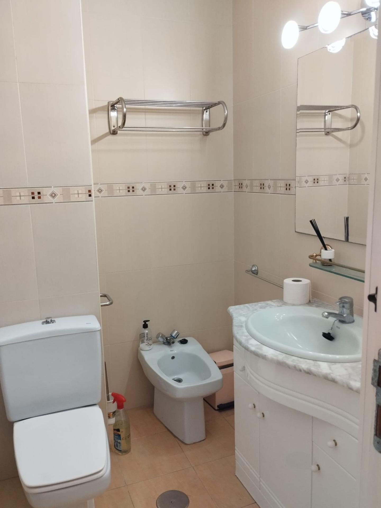 3 Bedroom Apartment in Fuengirola - Photo 6
