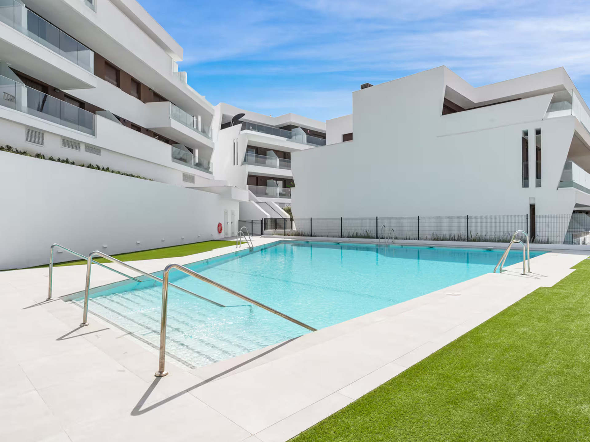 3 Bedroom Apartment in Estepona