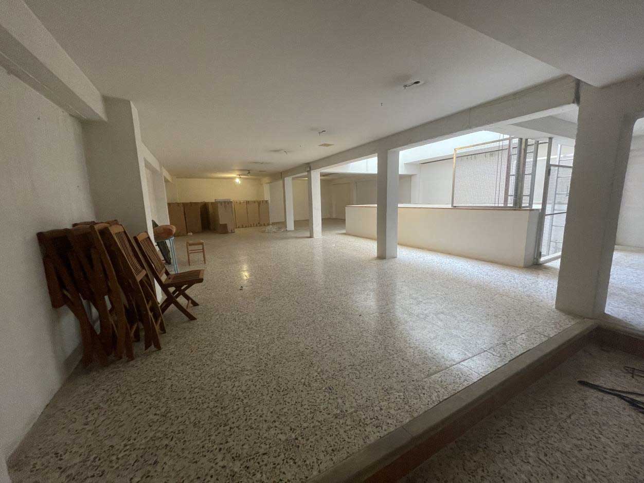 Bedrijfsruimte in Alicante, Spanje – Foto 3