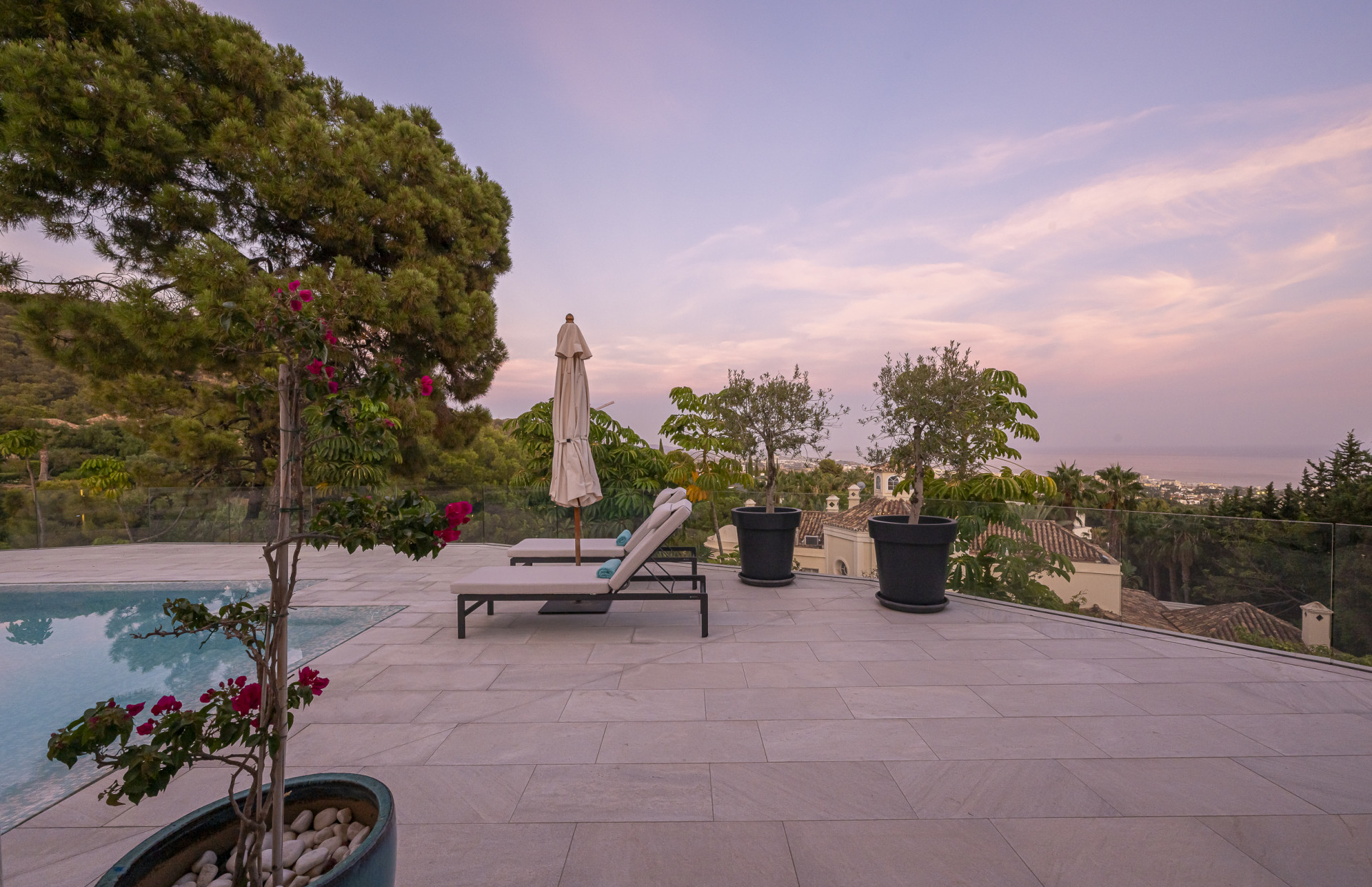 5 Bedroom Villa in Marbella - Photo 21