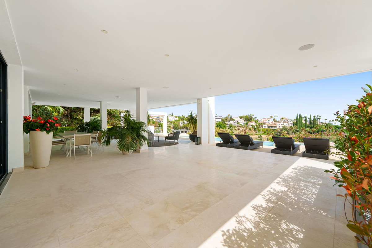 5 Bedroom Villa in Marbella - Foto 7