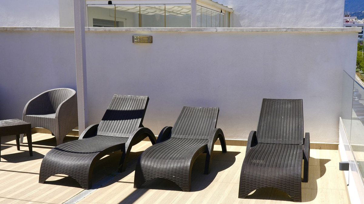 3 Bedroom Penthouse in San Pedro de Alcántara - Photo 12