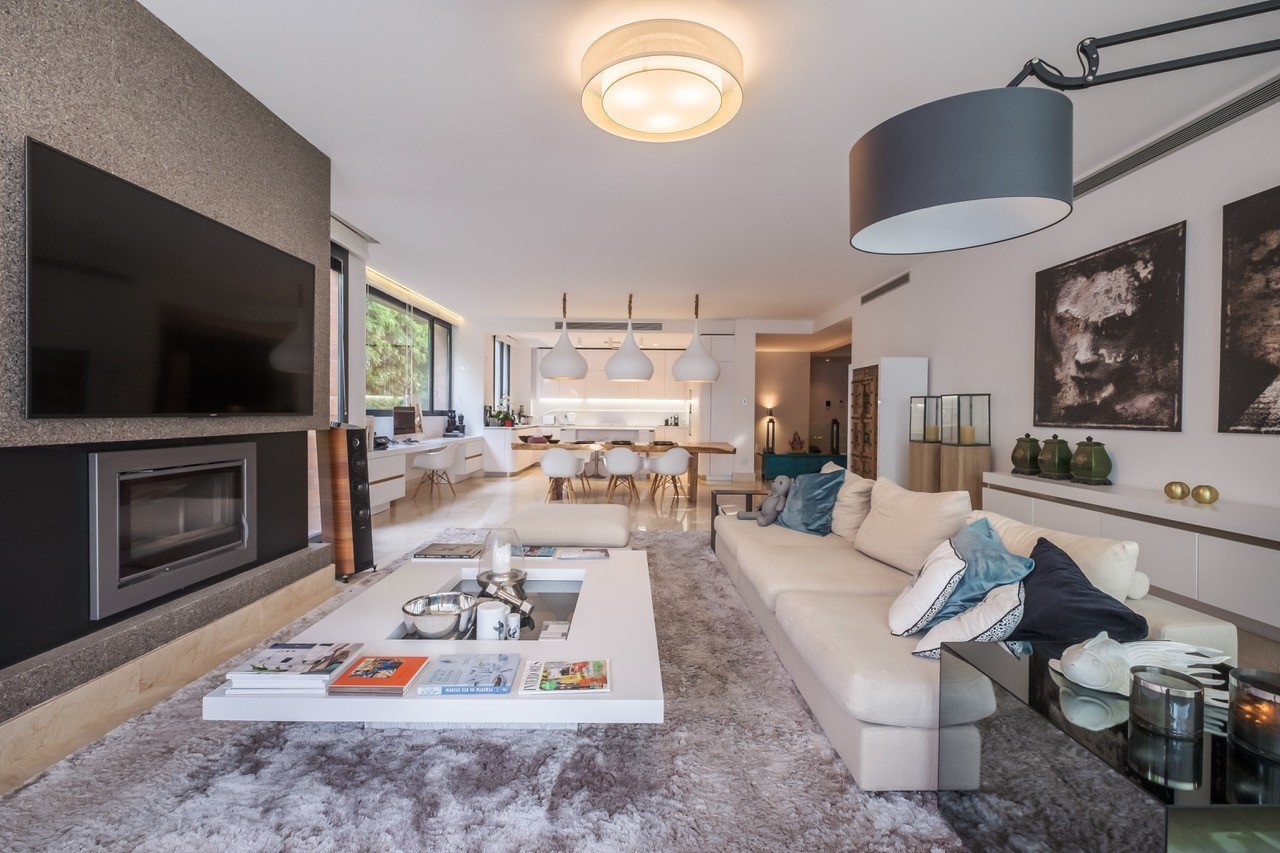 4 Bedroom Apartment in Marbella - Photo 23