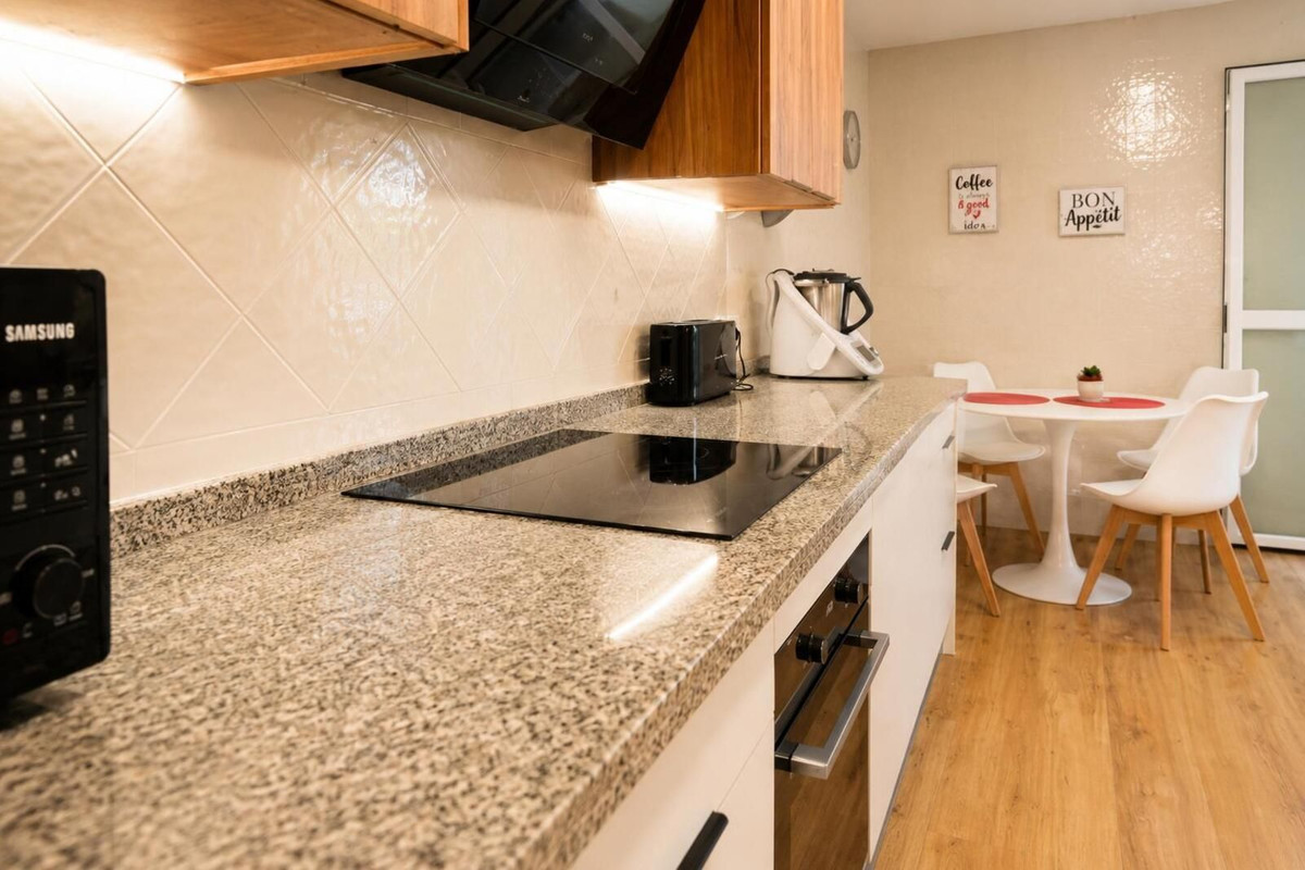 2 Bedroom Apartment in Marbella - Foto 17