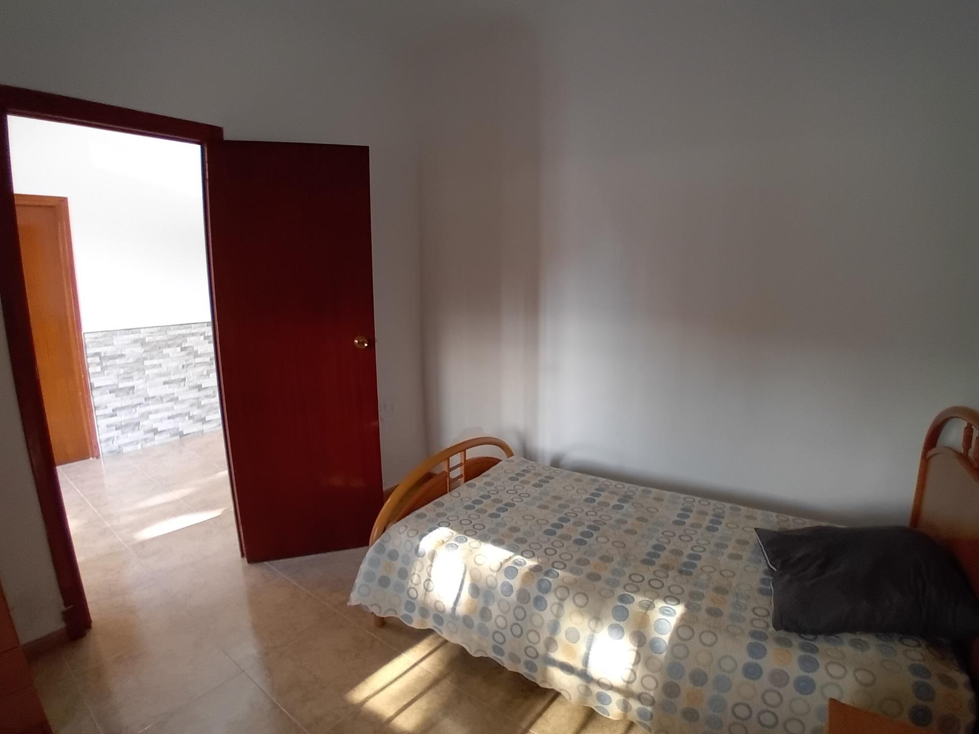 Chalet de 4 dormitorios en Murcia – Foto 7