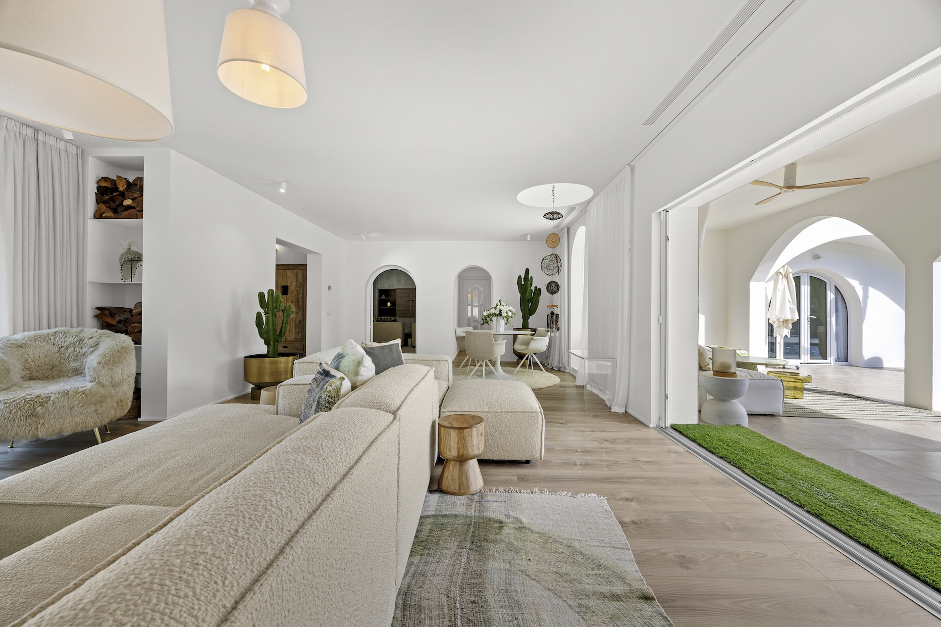 5 Bedroom Villa in San Pedro de Alcántara - Photo 8