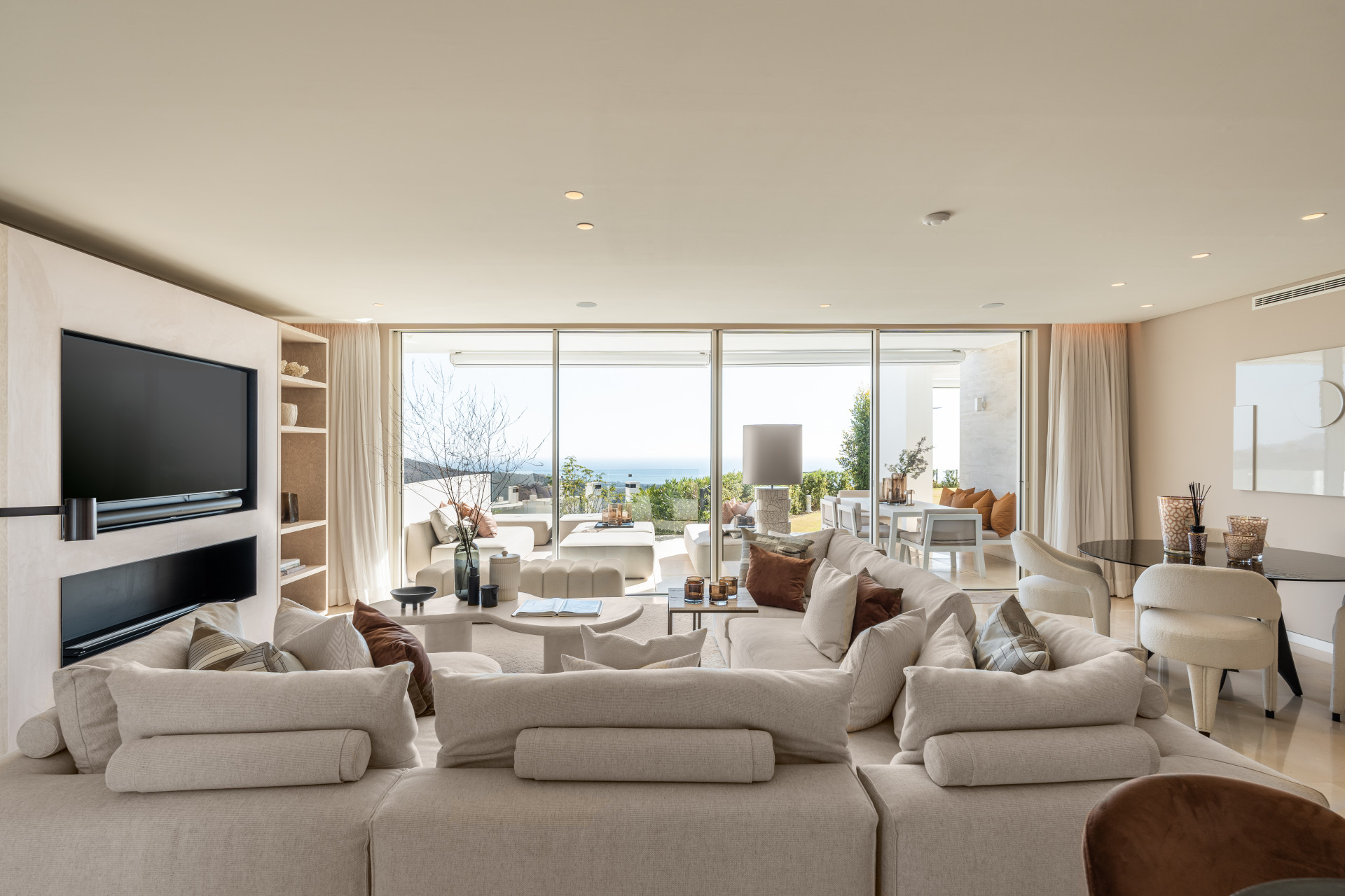 3 Bedroom Apartment in Marbella - Photo 7