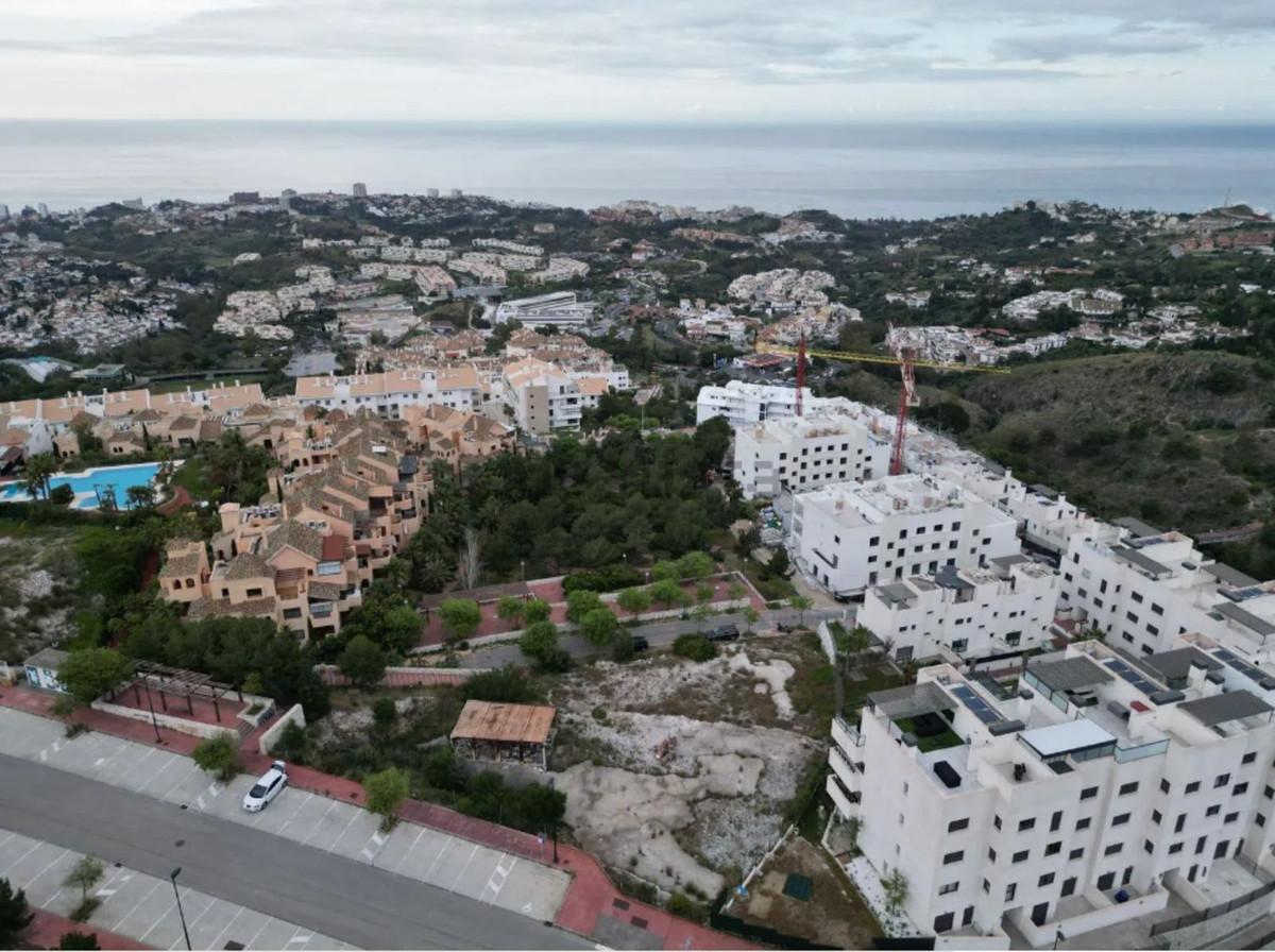 1,997 m² Plot in Benalmádena - Photo 5