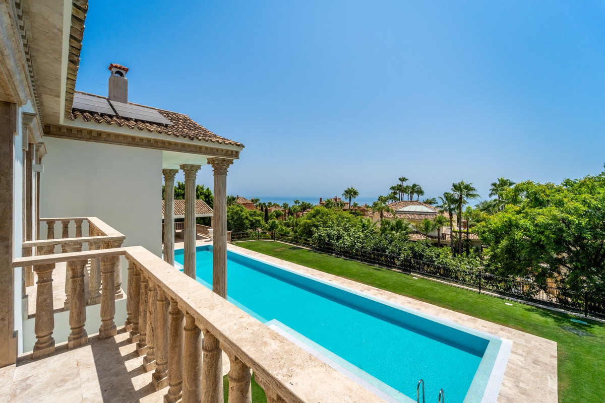 10 Bedroom Villa in Marbella - Photo 17