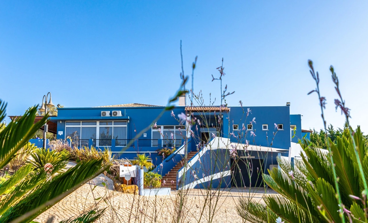 Gewerbefläche mit Pool in Spanien – Foto 1