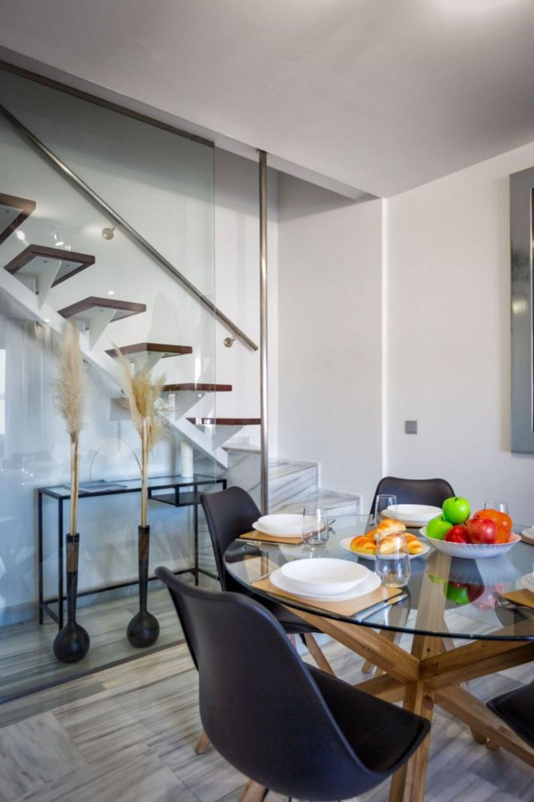 3 Bedroom Penthouse in Estepona - Photo 18