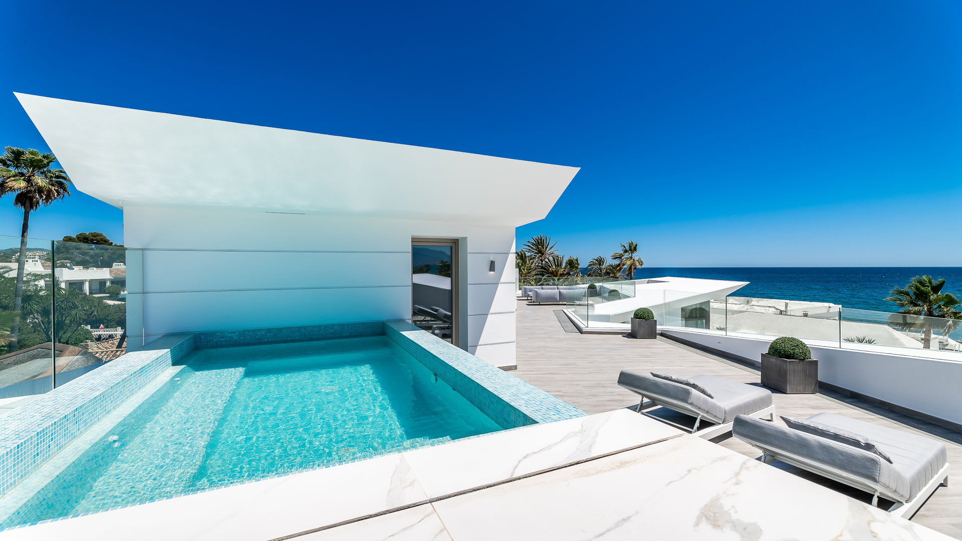 6 Bedroom Villa in Marbella - Photo 34
