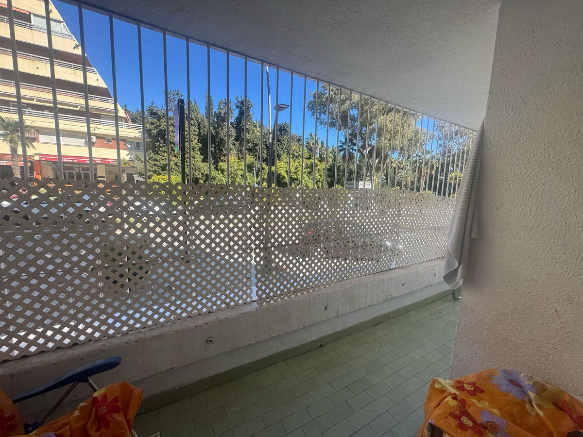 2 Bedroom Apartment in Marbella - Foto 2